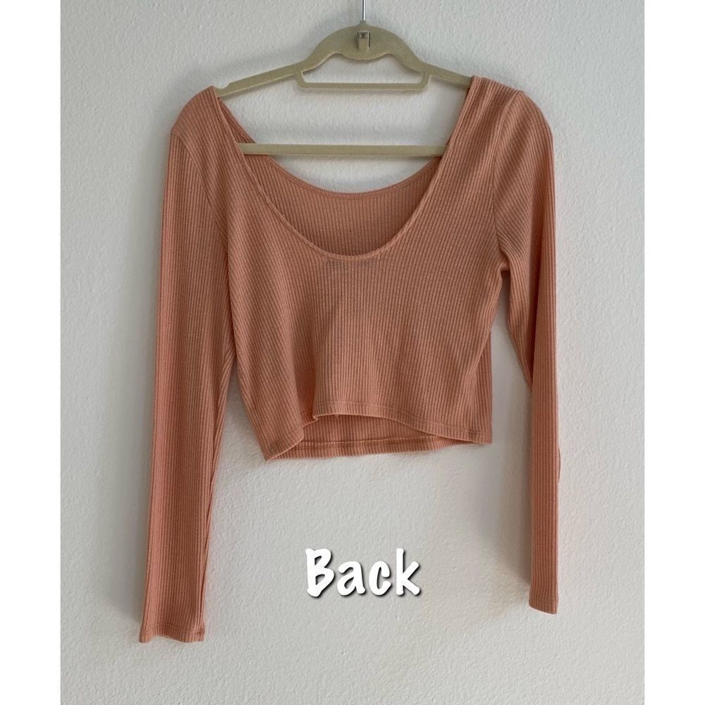 Foreign Exchange  Women Solid Peach Scoop Neck Rib Crop T-shirt with Low back - Picture 2 of 5